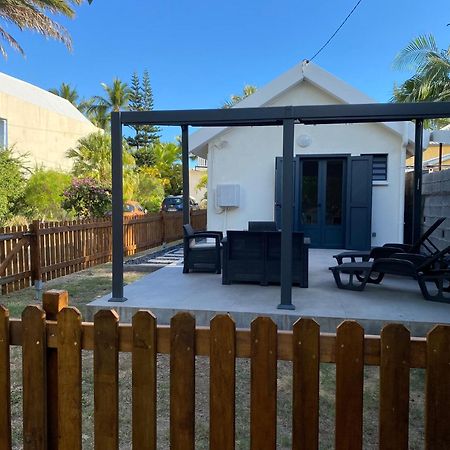 Villa & Bungalow 'Coco Des Sables' Les Pieds Dans L'Eau La Saline Le Bains Bagian luar foto