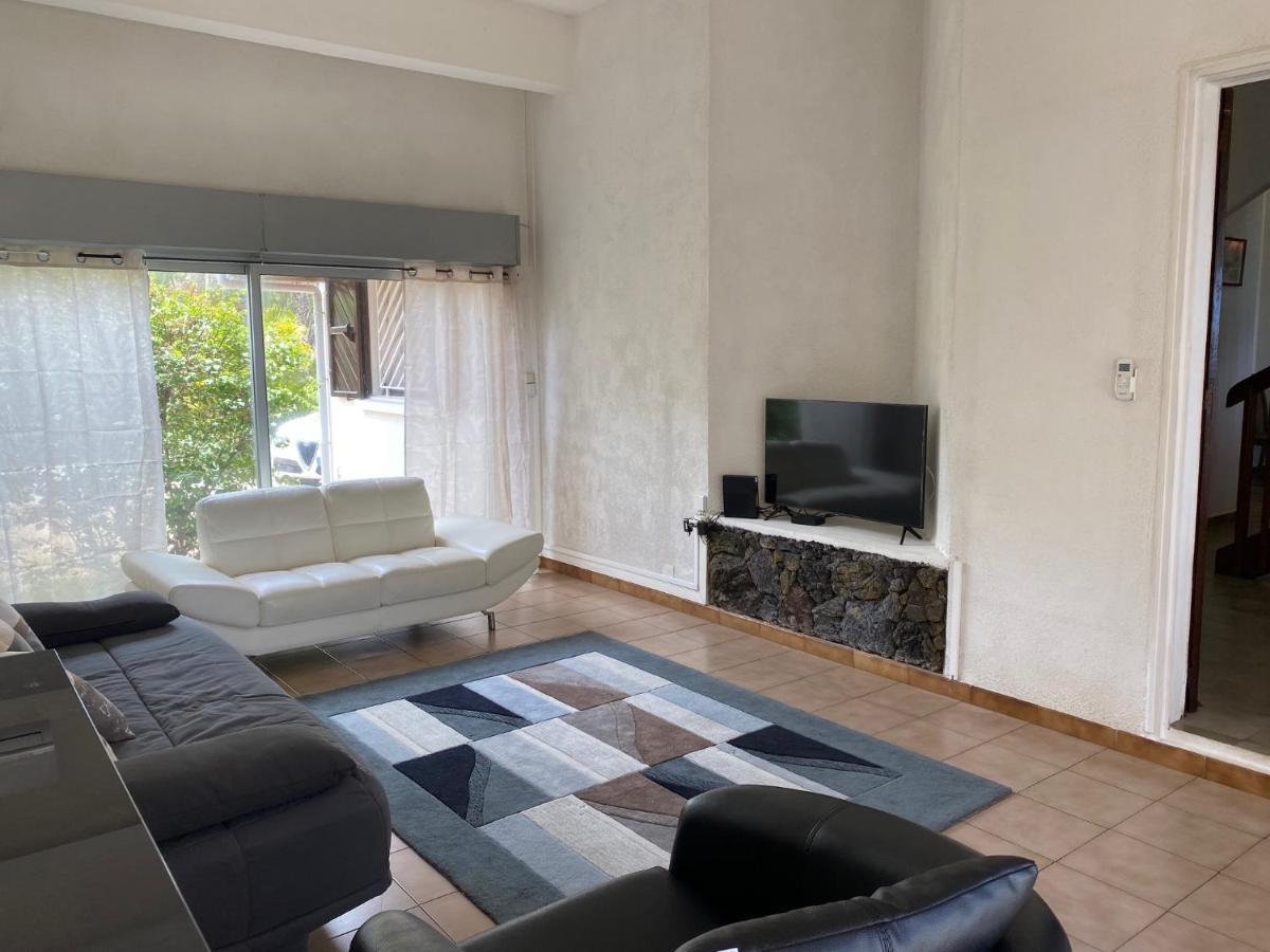 Villa & Bungalow 'Coco Des Sables' Les Pieds Dans L'Eau La Saline Le Bains Bagian luar foto