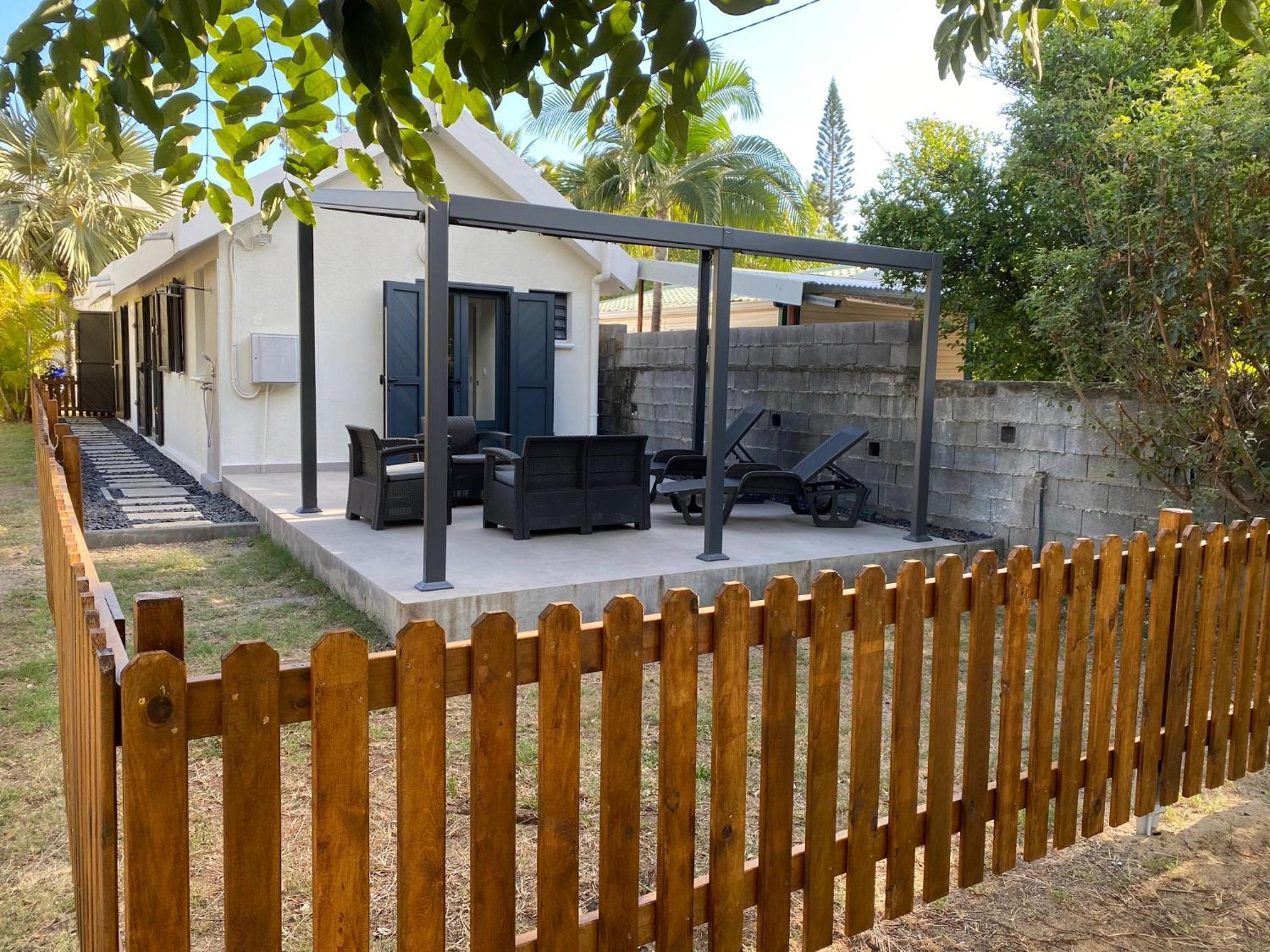 Villa & Bungalow 'Coco Des Sables' Les Pieds Dans L'Eau La Saline Le Bains Bagian luar foto